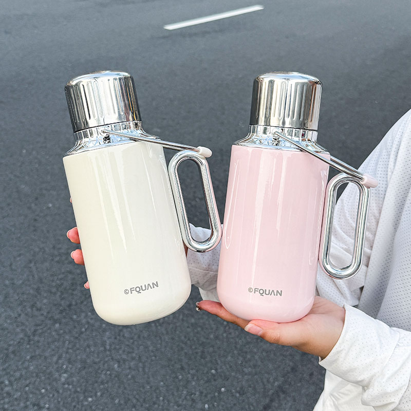 Botella de Agua Aislada de Ace - Sports Water Bottle Insulated reseña y precio